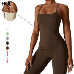 Venta al por mayor de la fábrica superventas ligero Slim Fit mujeres transpirable Yoga chaleco desgaste Sujetador deportivo exterior correr Fitness chaleco - Product Image 1