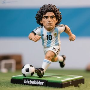 Figuras Personalizables de Estrellas del Fútbol Masculino, Elaboradas con Tecnología de Resina, Aptas para Diversos Escenarios de la Vida Diaria - Product Image 3