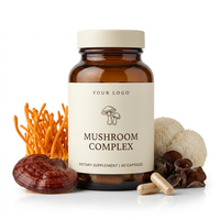 Mélange de poudre d'extraits de champignons multiples Crinière de lion, Reishi, Cordyceps, Shiitake, Maitake, Formule à rapport personnalisé, Vente en gros OEM