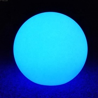 Design personnalisé de boules lumineuses de piscine à LED Boule lumineuse à LED décorative en plastique