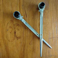 Clé à cliquet pour échafaudage Outil à main 19*22mm