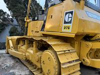 Bulldozer Caterpillar D7G d'occasion du Japon, efficace, avec ripper et treuil, chenilles, moteur 180 CV, capacité de nivellement 4,2 m, vente en ligne