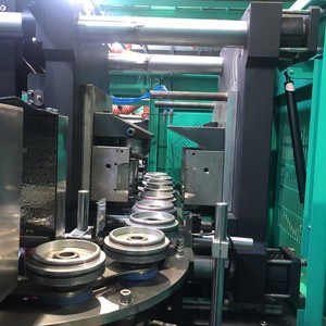 PLC Control 2-Cavity 1800BPH Fully Automatic Blow Molding <strong>Machine</strong> with Auto Preform Feeding System for Jar Bottles - Product Image 3