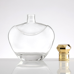 250ml 500ml 750ml Bouteille vide en forme de coeur avec bouchon - Product Image 1