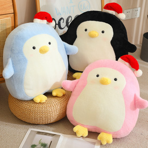 Almohada de animales de peluche de pingüino lindo personalizado de Navidad colorida respetuosa con el medio ambiente - Product Image 4