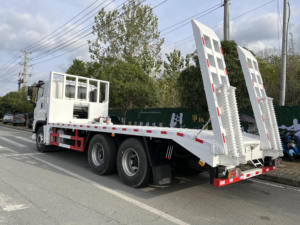 6x4 380HP 20 Ton Heavy Duty Flatbed <b>Truck</b> 10 Wheeler Low <b>Bed</b> Machinery Transporter Lorry with Spring Ramp - Product Image 6