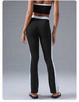 Ensemble de sport athlétique deux pièces pour femme : soutien-gorge dos nu et short évasé taille haute contrastant pour le yoga et l'entraînement en salle de sport