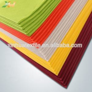 Rotolo di Tovaglia Non Tessuta TNT 1mx1m per Ristoranti, Copritavolo in Tessuto Non Tessuto - Product Image 3