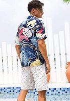 Kemeja Pria Trendi, Kemeja Tropis Hawai Pria dengan Kerah Turun Baju Liburan Pantai Motif Bunga Kasual Kancing Lengan Pendek