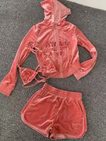 Ensemble de survêtement en velours Y2K pour femmes, 3 pièces, sweat à capuche zippé, bralette, short, tenue de détente en velours brodé