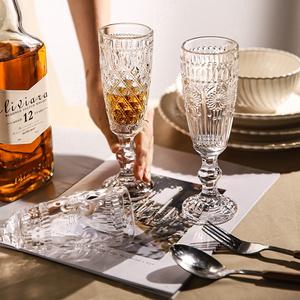 Flûte à pied long en verre gaufré tournesol de luxe, faite à la main, avec bordure dorée, résistante aux micro-ondes et incassable, idéale pour les mariages (vente en gros) - Product Image 5