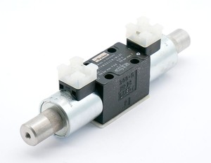PLC D1VW004CNJWL91 24V 0.33A 350bar <strong>PAB</strong> Directional Control -Un- Warranty Product - Product Image 1