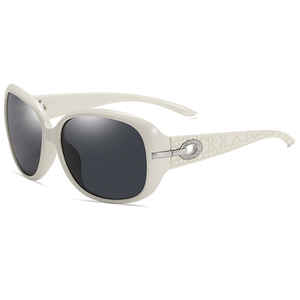 <span class=keywords><strong>BOOM</strong></span> Lunettes de soleil rondes pour femmes avec verres TAC polarisés et cadre PC Style Big Frame - Product Image 3