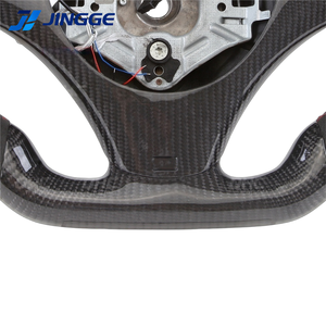 Volante <span class=keywords><strong>M</strong></span> Performance LED per <span class=keywords><strong>BMW</strong></span> E60 E72 E63 E90 E91 E92 E93 M3 con Fori per Paddle 2005-2011 in Fibra di Carbonio - Product Image 4