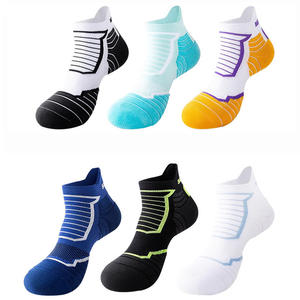 उच्च गुणवत्ता वाले संपीड़न चल रहे मोजे-कस्टम रंग/पैटर्न - Product Image 1