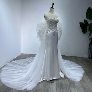 Schulterfreie abnehmbare Schleppe Hochzeitskleid Perlen Brautkleid Pailletten Federn rückenfreies Kleid <span class=keywords><strong>Wm22</strong></span> - Product Image 6