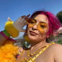 Lunettes De Soleil Designer Punk Diamond avec UV400 Monture Dorée Petits Verres Ovales Sans Monture en Forme de Larme Strass Lunettes De Soleil Gafas De Sol