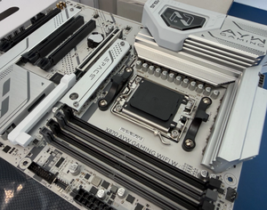 Placa Base X870 AYW GAMING WIFI W ATX, Compatible con AM5, Admite Procesadores AMD Ryzen Serie 9000 para Alto Rendimiento - Product Image 2