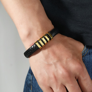 Minimalistische Mode PU-Leder Geflochtene Armbänder für Männer Schwarz/<span class=keywords><strong>Gold</strong></span>/Silber Legierung Verschluss Erhältlich in 19cm/21cm/23cm Größen - Product Image 2