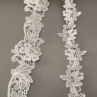 Dentelle vintage faite à la main à motif floral rose, garniture ajourée en maille de polyester et soie pour la confection de vêtements