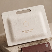 Boîte cadeau en pulpe moulée pressée à l'état humide de couleur naturelle avec poignée, emballage écologique