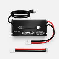 Chargeur de batterie au lithium fer phosphate 12,8 V 50-200 Ah de qualité industrielle pour moteur de pêche à la traîne marin hors réseau, certifié CE ROHS, pour vente en gros