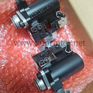 WD 1 paire d'aspirateurs d'entraînement importés MV.103.290 MV.103.291 C5.028.046F C5.028.047R pour pièces d'impression offset CD102 SM102 - Product Image 2
