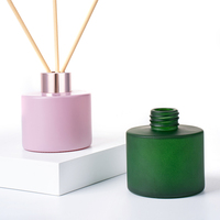 Diffuseur de parfum rond de luxe 100 ml en verre vert menthe et rose blush avec emballage cadeau haut de gamme