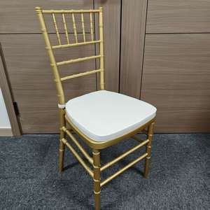 Sedie Chiavari in Resina Dorata con Cuscini Morbidi Rimovibili per Banchetti, Sale da Pranzo, Matrimoni all'Aperto, Hotel, Feste ed Eventi - Product Image 5