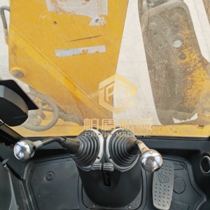 รถขุดตักดิน JCB 3CX/4CX มือสองแท้ พร้อมเครื่องยนต์เพอร์กินส์ 7 ตัน และกำลังไฟ 55 กิโลวัตต์ ใช้งานได้ พร้อมใช้งาน สภาพดี - Product Image 6