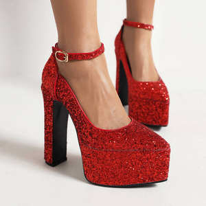 Escarpins élégants pour femme à talons épais et plateforme haute, ornés de paillettes brillantes, rouges, à bout pointu et bride cheville, à talons très hauts - Product Image 3