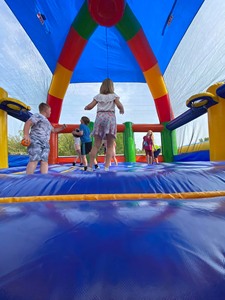 บ้านเด้งดึ๋งยักษ์22FT 22FT มีสีสันบ้านเด้งสีรุ้งพร้อมที่เป่าลม - Product Image 5