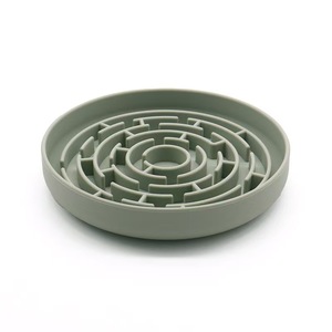 Tapis de léchage en silicone à motif solide moderne pour chiens et chats, pour l'entraînement, le bain et le toilettage - Product Image 1