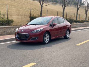 Dongfeng <span class=keywords><strong>Peugeot</strong></span> <span class=keywords><strong>2008</strong></span> Berline 5 places d'<span class=keywords><strong>occasion</strong></span>, transmission <span class=keywords><strong>automatique</strong></span>, <span class=keywords><strong>essence</strong></span>, voiture la plus vendue, fabriquée en Chine, feux LED - Product Image 6
