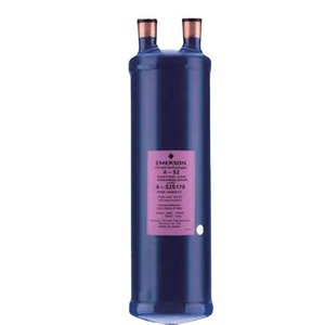Accumulateur d'aspiration Emerson, diamètre 6 po, longueur 20 po, raccord à souder ODF 1-5/8, équipement de réfrigération - Product Image 3