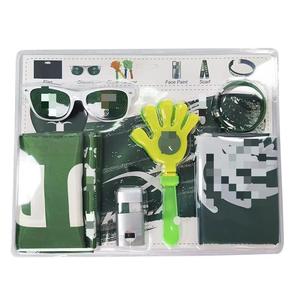 Set di Accessori per Tifosi della <span class=keywords><strong>Coppa</strong></span> <span class=keywords><strong>del</strong></span> <span class=keywords><strong>Mondo</strong></span> di Calcio 2026: Occhiali, Braccialetti, Bandiere Colorate per il Viso, Omaggi per Fiere - Product Image 6