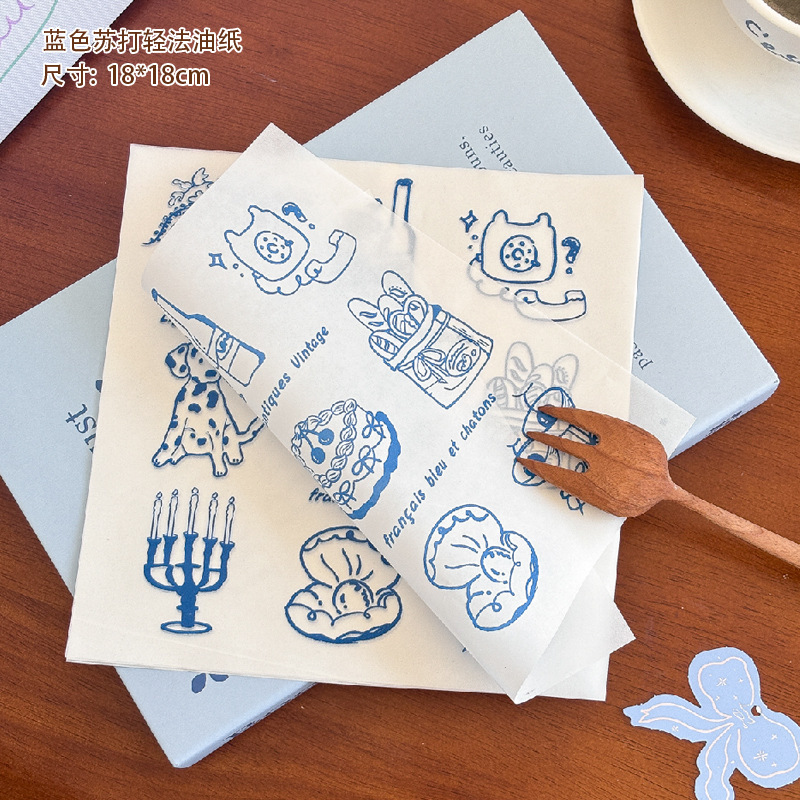 Papel de horno azul con bicarbonato de sodio.