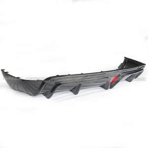 Diffusore Posteriore in Fibra di Carbonio di Alta Qualità per <span class=keywords><strong>Tesla</strong></span> <span class=keywords><strong>Model</strong></span> <span class=keywords><strong>X</strong></span>, Finitura Esterna per Paraurti Posteriore - Product Image 3