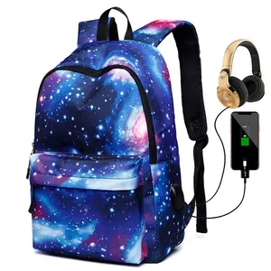 Stilvolle Galaxy Starry Sky Print Schulter rucksack Teenager College Student Schult aschen für Jungen Mädchen mit USB-Anschluss