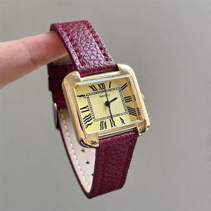 Montre pour femmes élégante avec cadran rectangulaire, montre de luxe pour femmes d'affaires avec chiffres romains et bracelet en cuir - Product Image 6