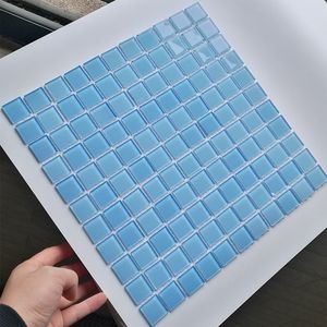 10x10 mosaico <span class=keywords><strong>de</strong></span> azulejos <span class=keywords><strong>de</strong></span> vidrio 300*300mm oro vidrio baño dedo azul claro piscina mosaico vidrio azulejo patrón <span class=keywords><strong>de</strong></span> <span class=keywords><strong>flores</strong></span> - Product Image 3