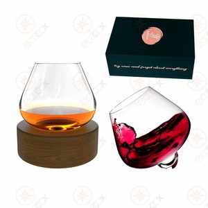 Copas de <span class=keywords><strong>Vino</strong></span> Giratorias de Cristal de 10 oz con Base de Madera, Copas de <span class=keywords><strong>Vino</strong></span> Modernas, Elegantes Copas para Degustación de Whisky y Vinos Tintos - Product Image 1