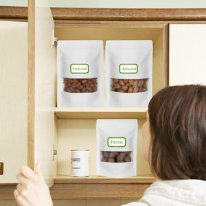 Bolsa de Papel Kraft Blanca de Alta Calidad en Existencia con Ventana y Logotipo Personalizado, Diseñada para Alimentos, Dulces y Bocadillos - Product Image 5