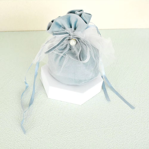 Eastsunshine Hot Sale OEM Customizable Style Pretty Fashionable Soft Velvet Jewelry Pouch Drawstring Gift Pouch With Faux Pearl - Product Image 5
