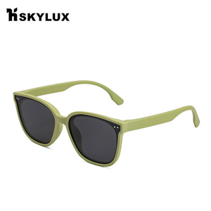 Skylux Lunettes de soleil pour enfants rectangulaires polarisées UV400 à monture complète, mode unisexe, protection solaire 23050 - Product Image 1