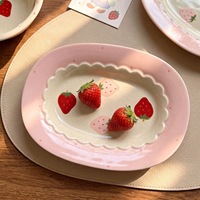 Lelyi Ins Creatief Schattig Handgetekende Aardbeien Keramisch Bord Hoogwaardig Cartoon Meisjes Hart Keramisch Bord