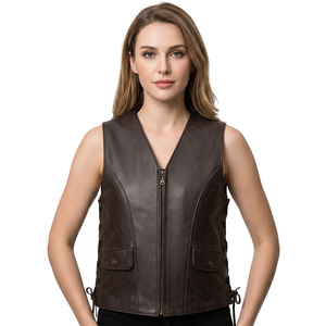 Gilet de motard sans manches en cuir PU noir pour homme Keven Impex KI-518, fermeture éclair avant et arrière, logo, avec poche et détails à lacets, collection automne - Product Image 3