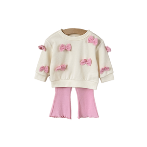 Conjunto de Ropa Casual de Otoño para Bebés Niñas, Estilo Coreano, Top con Lazo Tridimensional y Pantalones Acampanados, Cómodo Conjunto de Dos Piezas - Product Image 4