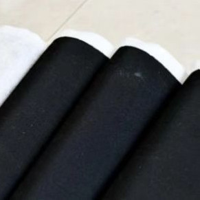 Producto de un componente resistente a los rayos UV, lo suficientemente flexible como para instalarlo en un sellador de regazo inclinado, caucho EPDM TPO, techos de RV blancos - Product Image 3
