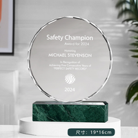WZ vente en gros personnalisé haute quantité K9 cristal trophée marbre Base prix trophées médailles Plaques avec technique de sculpture gravée